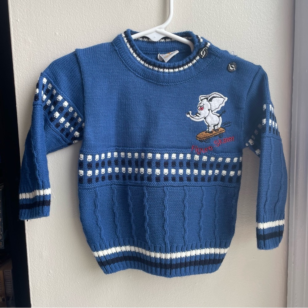 KIDS CLUB BLUE ELEPHANT SKATEBOARD APPLIQUÉ SWEATER SIZE 12 MONTHS